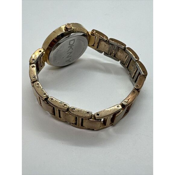 DKNY NY8833 Women's Rose Gold Stainless Steel Analog Dial Quartz Watch JNA513 - Picture 8 of 11